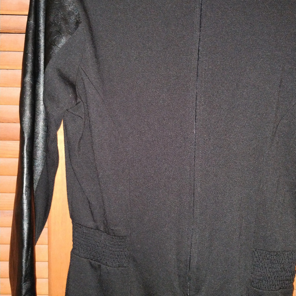 Black pleather stretch dress - Picture 4 of 4